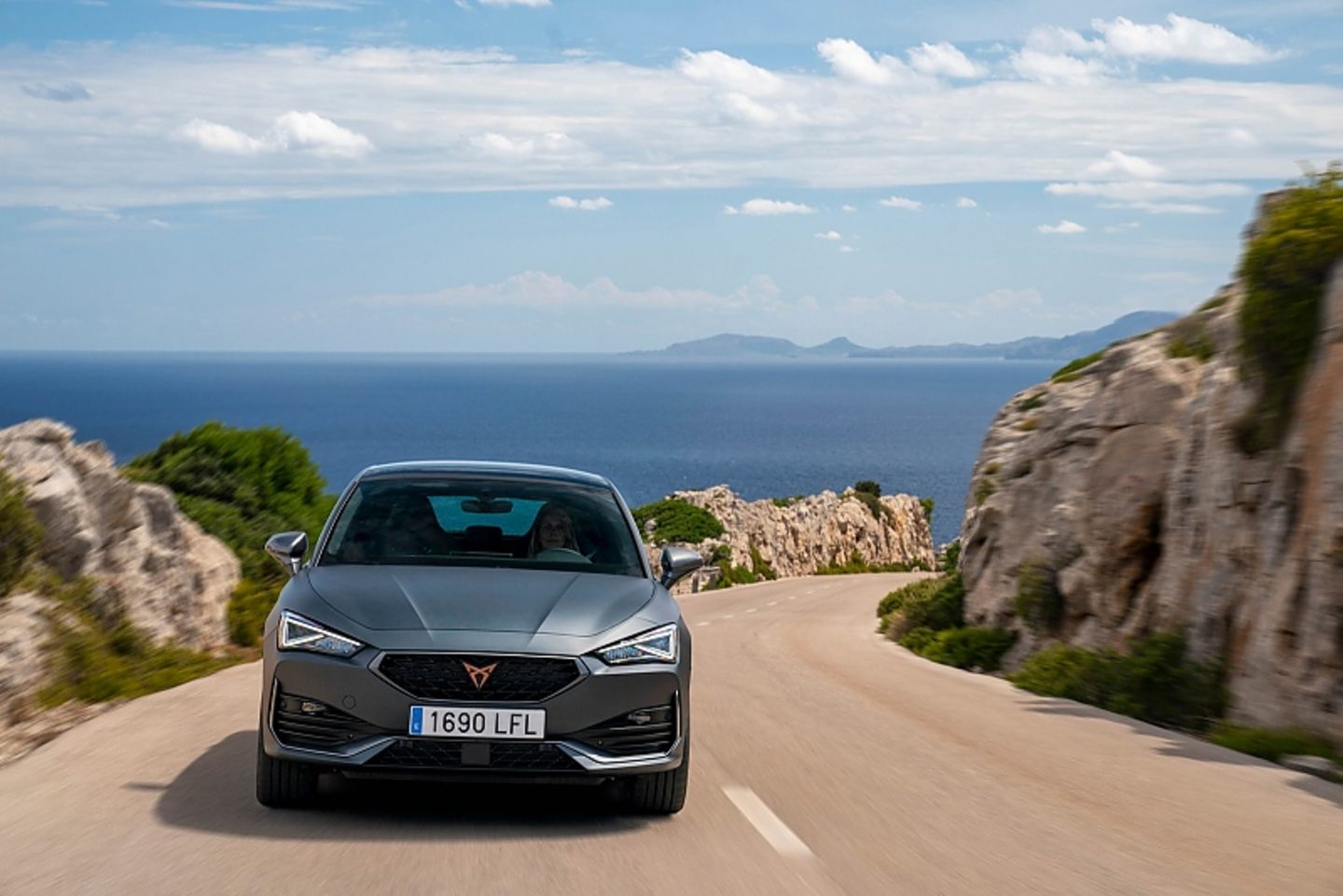 Cupra Leon E-Hybrid
