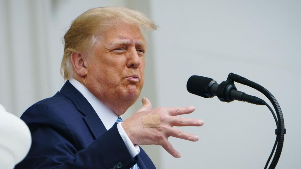 News von heute: Donald Trump laut Leibarzt negativ auf Corona getestet