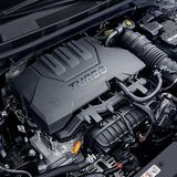 Der Einliter-Dreizylindermotor leistet 88 kW / 120 PS