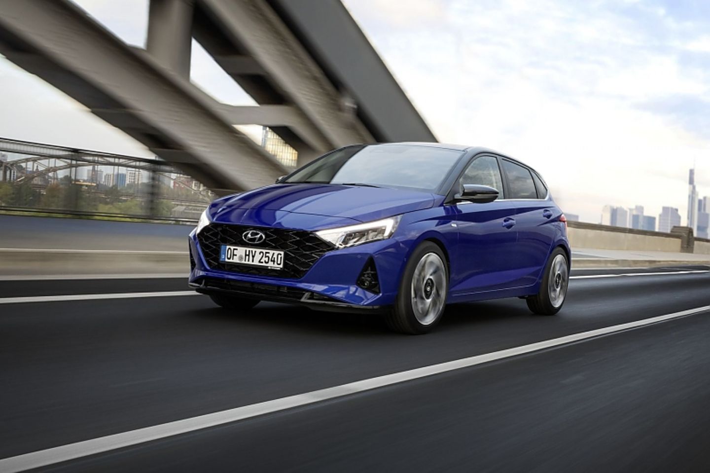 Der Hyundai i20 1.0 T-GDI ist aktuell ab 13.637,31 Euro zu haben