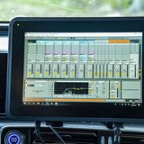 Der Klang des Autos darf die Menschen nicht nerven und muss zeitlos sein