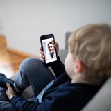 Ich habe dich vermisst  Fast alle Eltern kennen es, dass man das Kind schnell vermisst. Und warum das nicht auch mal sagen? Denn auch Kinder finden es schön, wenn sie das Gefühl haben, vermisst zu werden.