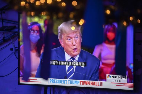 US-Wahl: Donald Trump auf einem TV-Screen während der NBC-Live-Sendung