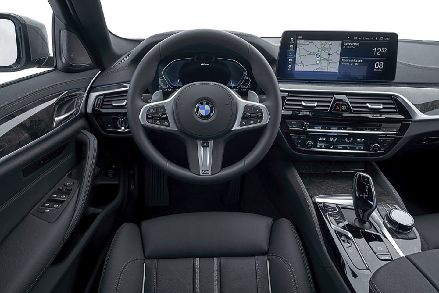 BMW 530e 2021