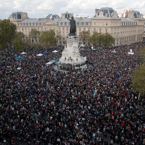 atz der Republik in Paris