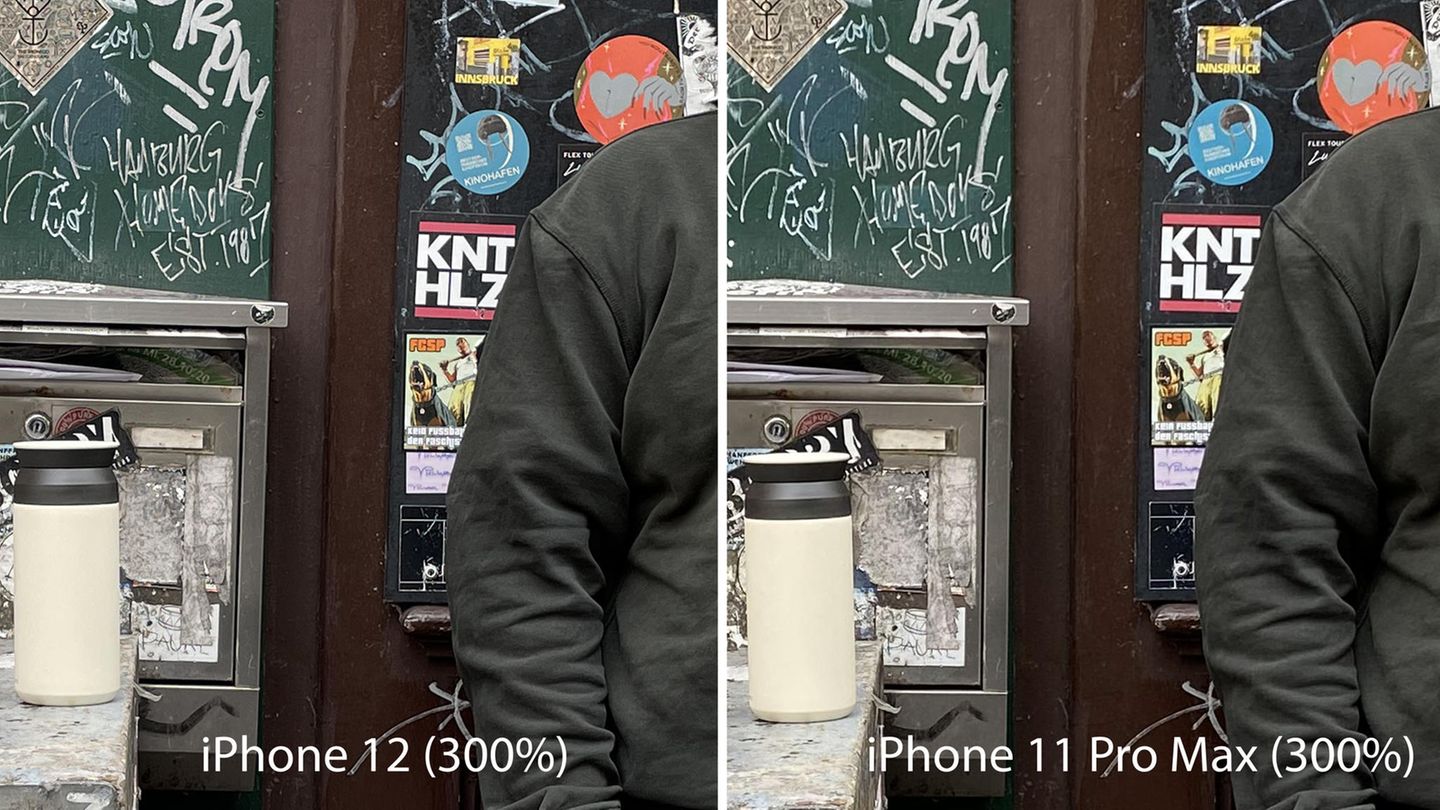 Und noch einmal ein Bildausschnitt auf 300 Prozent vergrößert. Auch hier muss man genau hinschauen, um Unterschiede festzustellen - doch die Schrift im Hintergrund ist auf dem iPhone 12 minimal schärfer.