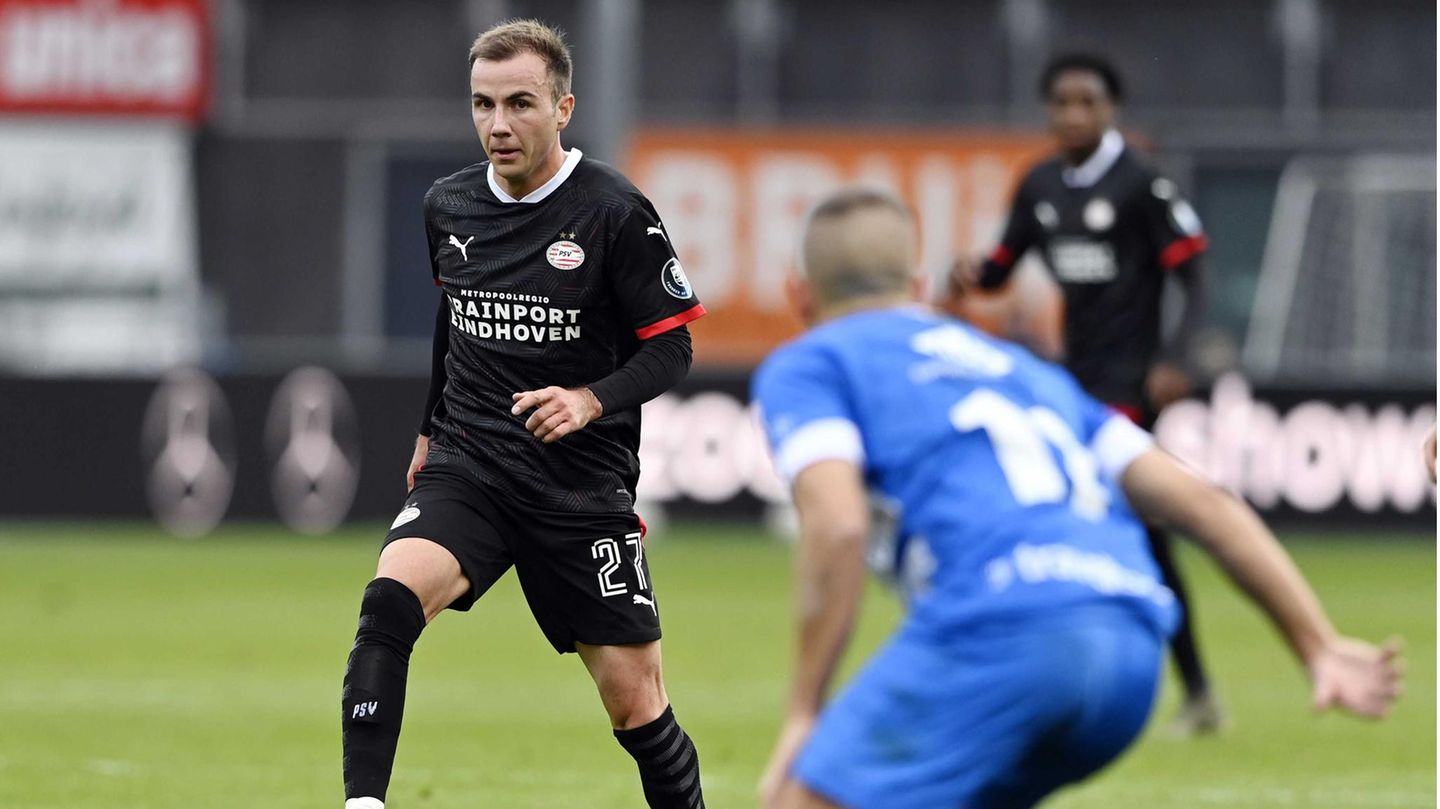 Mario Götze im Trikot des PSV Eindhoven