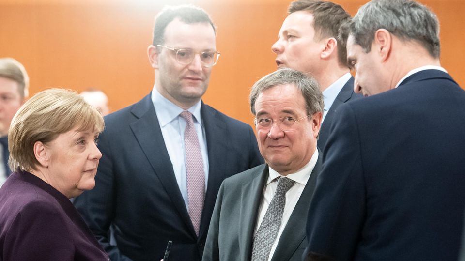 Merkel, Spahn, Lachet, Hans, Söder im Gespräch