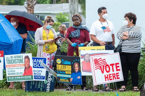Wahlkampf in den USA: Fair und frei? Nicht in den USA. Wie die Republikaner systematisch die Stimmabgabe erschweren