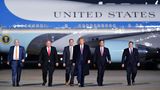 Platz 1: Ex-Präsident Donald Trump  Die US-Präsidenten sind bekanntlich mit einer Air Force One unterwegs. Seit den 1990er Jahren kommen dafür zwei umgerüstete Jumbojets zum Einsatz. Die Maschinen vom Typ Boeing 747-200 bereiten Kosten von 9.250.000 US-Dollar und werden von der Presidential Airlift Group betrieben.