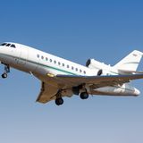 Platz 15: Taylor Swift  Die amerikanische Country-Pop-Sängerinein besitzt ein dreistrahliges Privatflugzeug vom Typ Dassault Falcon 900, das eine enorme Reichweite von 7000 Kilometern hat.