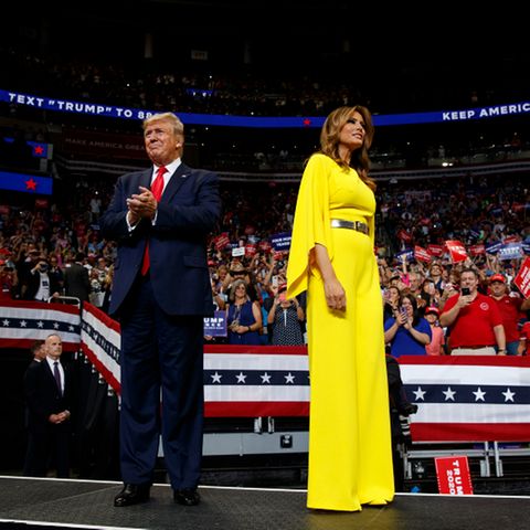 Die First Lady an der Seite ihres Mannes US-Präsident Donald Trump bei einer Wahlkampfveranstaltung.