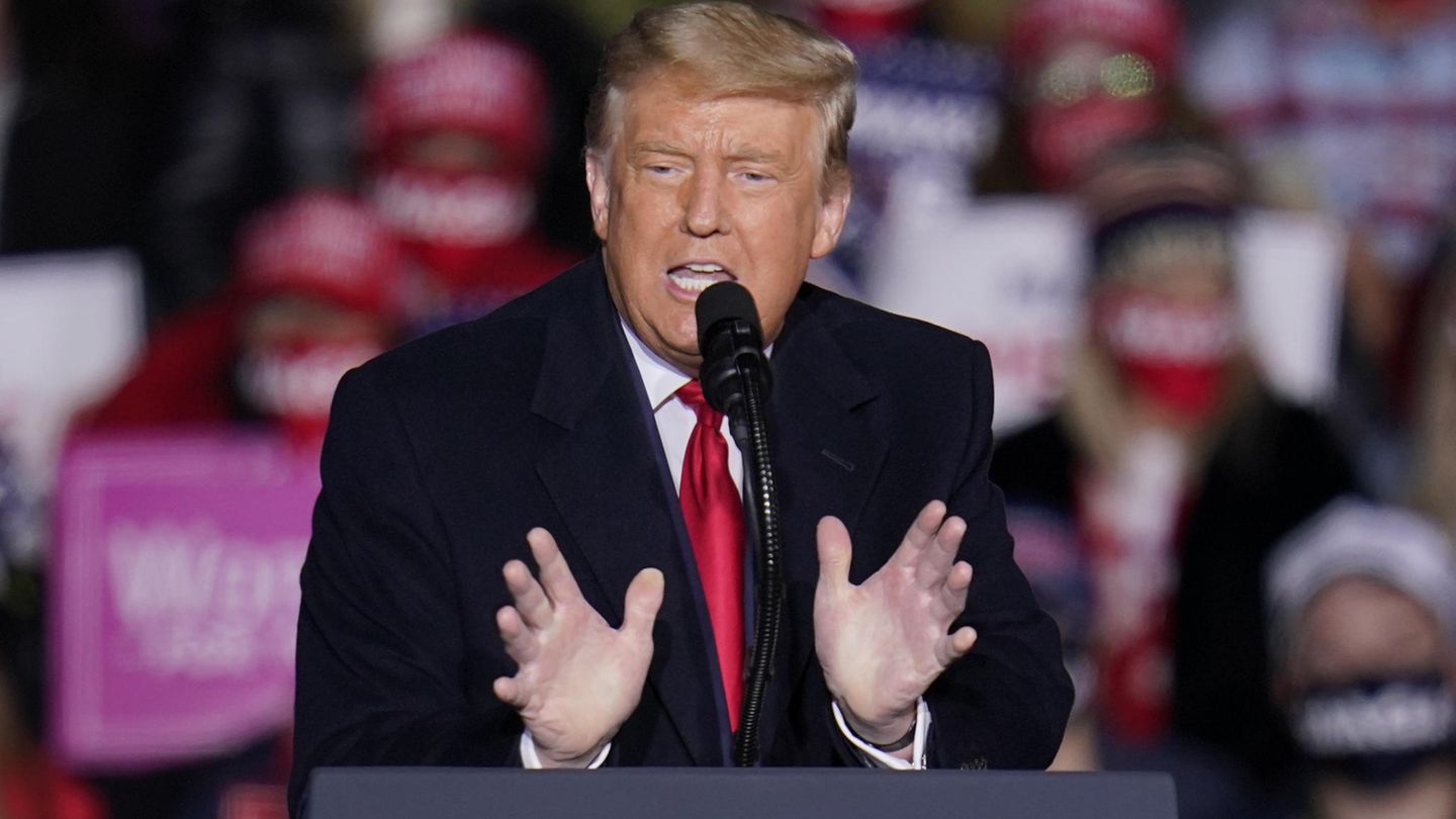 Die Wahrheit hinter den Zahlen: Trump läuft die Zeit davon – und sein Wahlkampfteam verbrennt das Geld