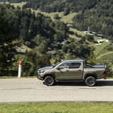 Der Toyota Hilux ist bis zu 175 km/h schnell