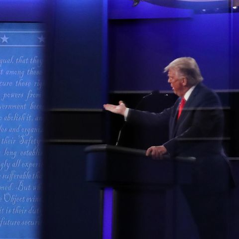 Donald Trump und Joe Biden während des TV-Duells in Nashville