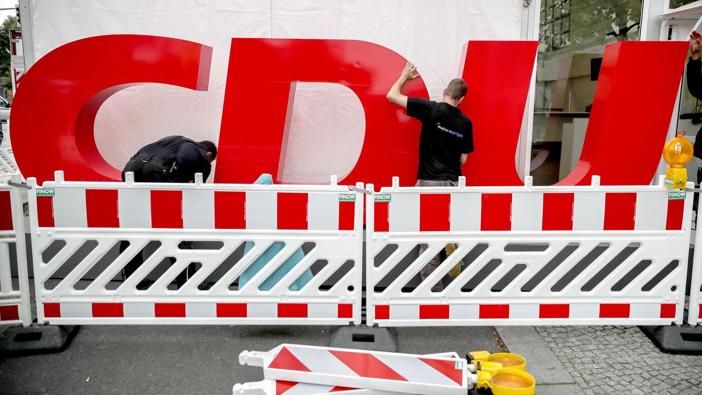 Baustele CDU: Wann stimmt die Partei über ihren neuen Vorsitzenden ab?