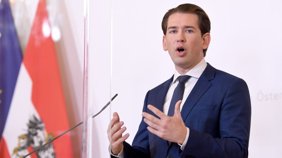 Österreichs Bundeskanzler Sebastian Kurz (ÖVP): "Kein Land der Welt wird es zulassen, dass die Intensivmedizin überfordert wird." Österreichs Bundeskanzler Sebastian Kurz (ÖVP)