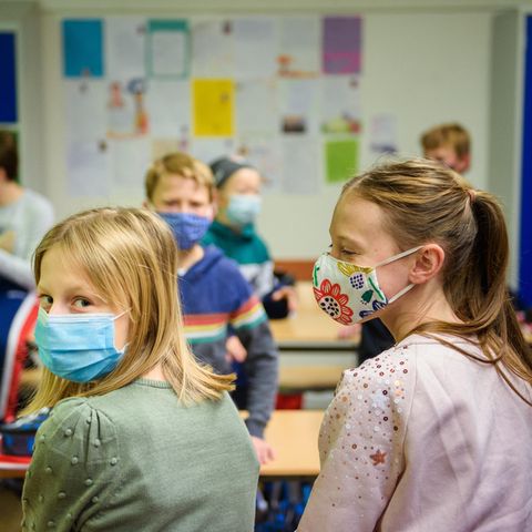 Corona in Schulen: Lernen, bis der Atem gefriert – das steht den Schulen jetzt bevor