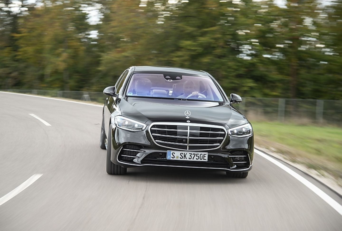 Nächstes Jahr wird es auch eine Plug-in-Hybrid-Version geben