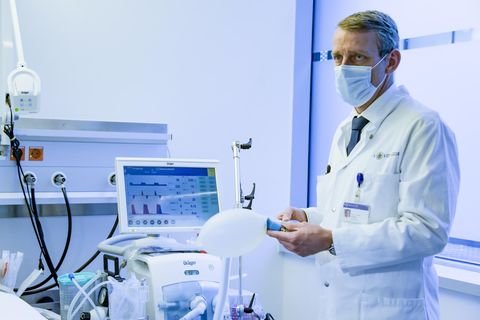 Stefan Kluge, Direktor der Klinik für Intensivmedizin des UKE