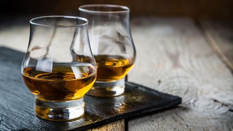 Biestig und Bio: Sechs spannende Whiskys für den Herbst