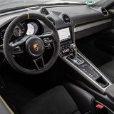 Das Cockpit bleibt grundsätzlich unverändert