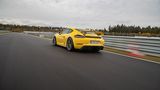 Der Cayman bewältigt die Königsdisziplinen der Fahrdynamik mit einer fast schon beängstigenden Souveränität