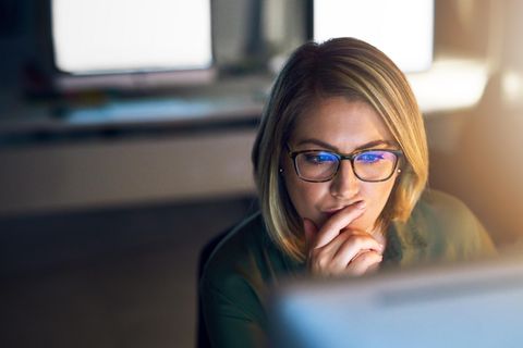 Das Arbeiten am Bildschirm hat auch Auswirkungen auf unsere Augen