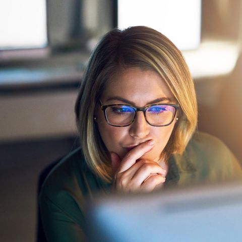 Das Arbeiten am Bildschirm hat auch Auswirkungen auf unsere Augen