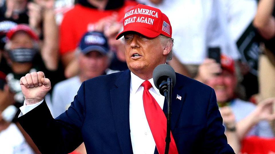 Die Wahrheit hinter den Zahlen: Wo Donald Trump Wahlkampf-Auftritte hatte, steigen die Coronazahlen