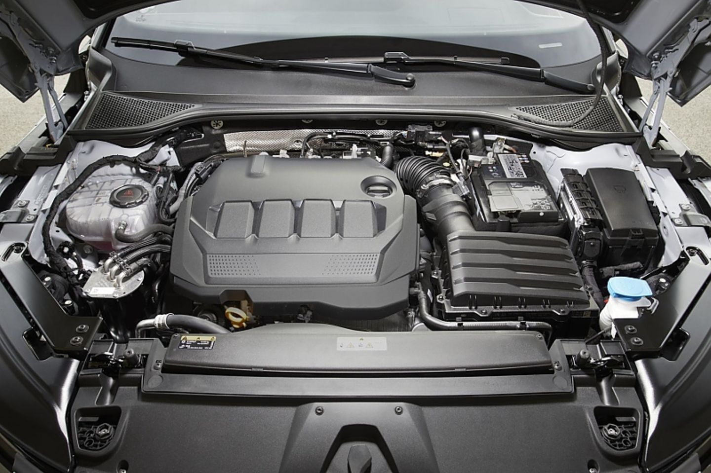 Der 2.0 Liter TDI leistet 147 kW / 200 PS