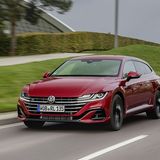 Im Sport-Modus ist das Fahrwerk spürbar straff