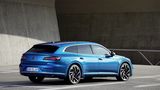 Der VW Arteon Shooting Brake 2.0 TDI ist bis zu 233 km/h schnell