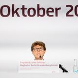 Es ist vollbracht: Engelbert Lütke Daldrup, seit März 2017 Chef der Flughafen Berlin Brandenburg GmbH, bei der anschließenden Pressekonferenz. Unter seiner Ägide wurde der Airport fertiggebaut. Am 31. Oktober war auch sein 64. Geburtstag.