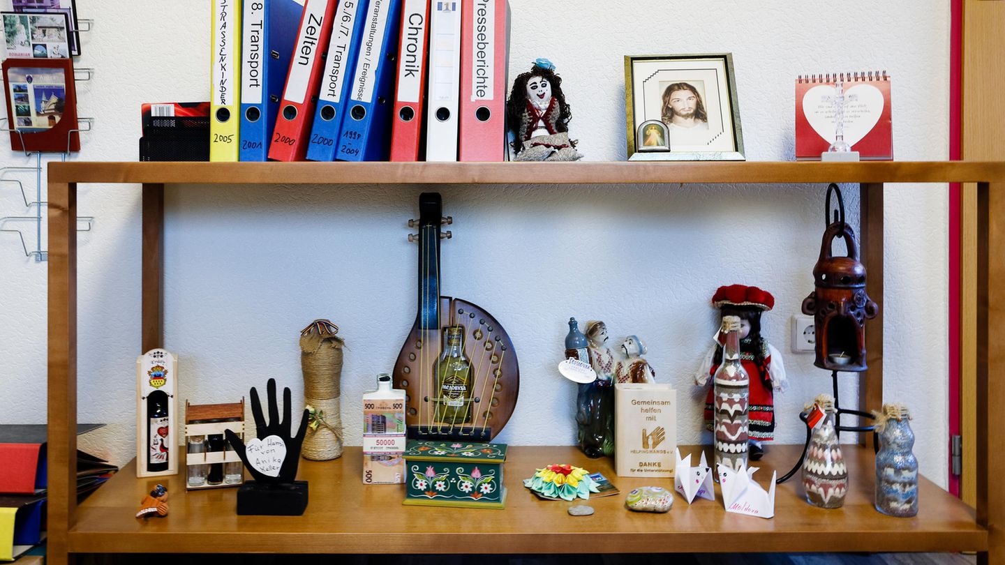 Geschenke von Helping Hands e.V.  Geschenke von Helping Hands e.V.