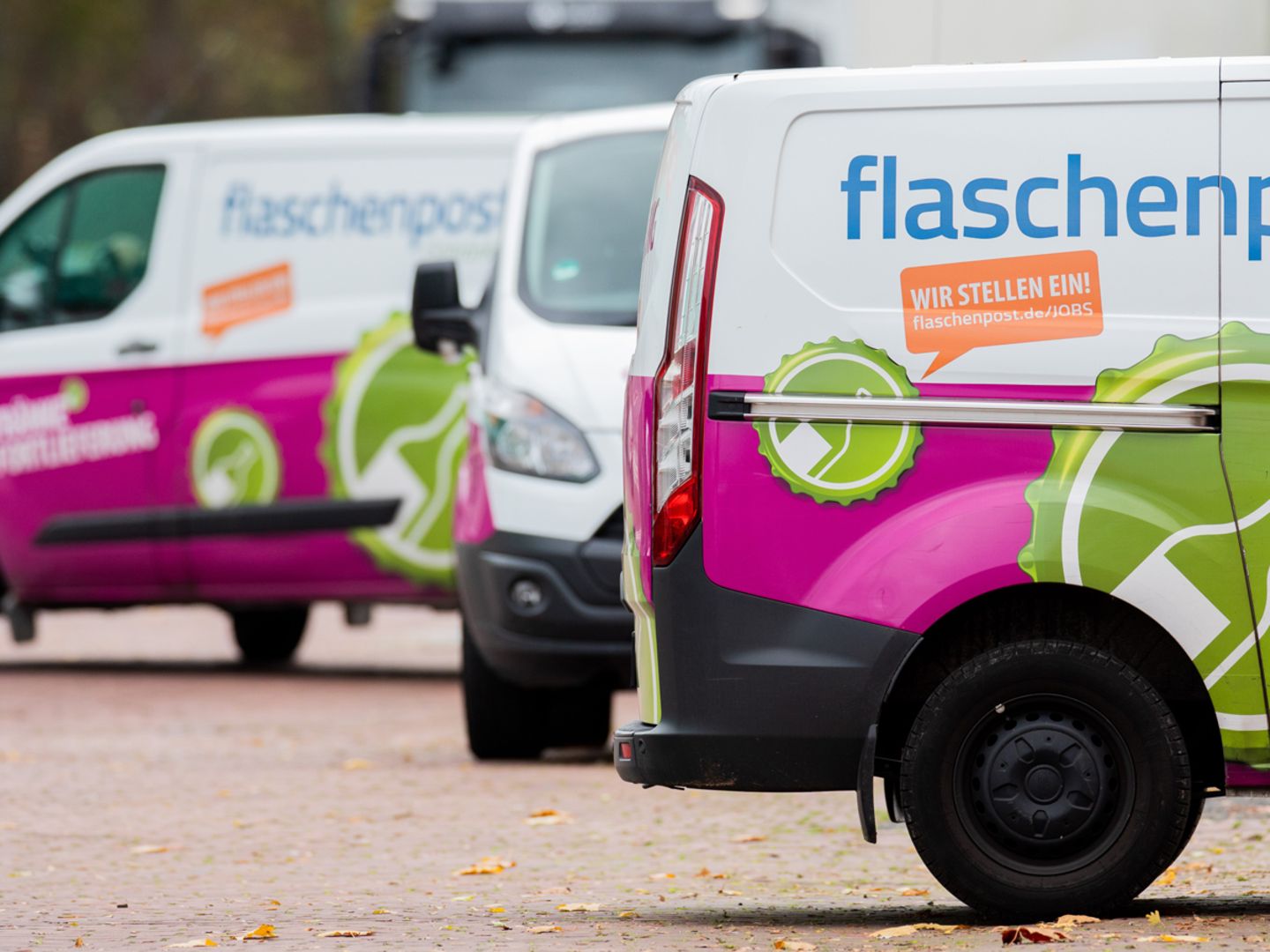 flaschenp Oetker will Flaschenpost übernehmen – und zahlt wohl eine Milliarde Biergläser
