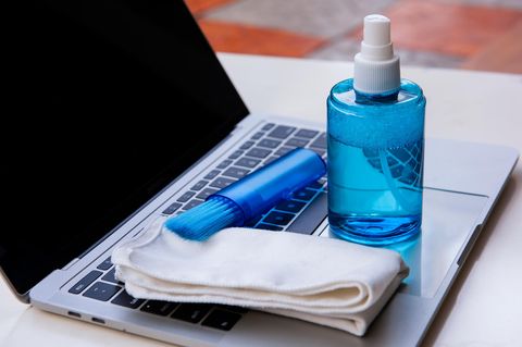 Sie sollten Ihren Laptop regelmäßig reinigen