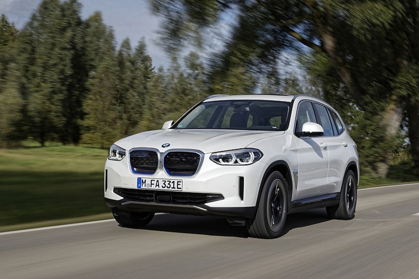 BMW iX3 2021