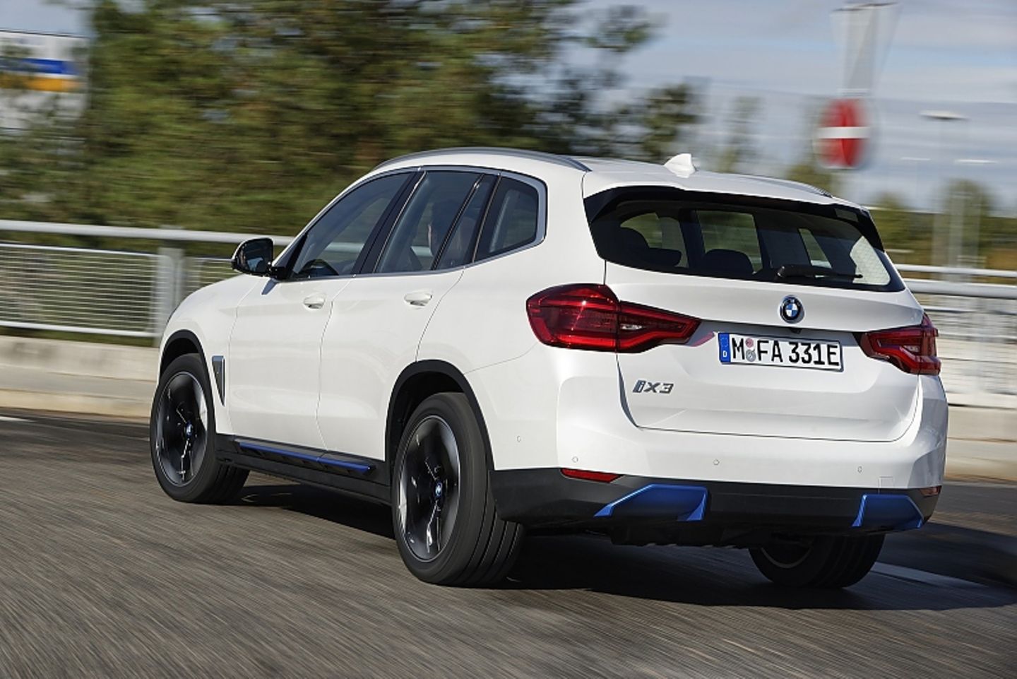 BMW iX3 2021