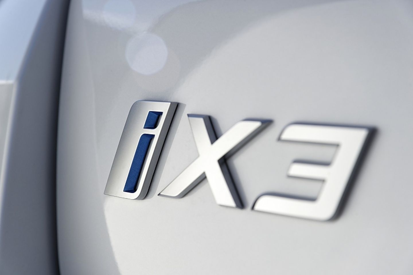 BMW iX3 2021