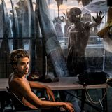 Die Tel Aviver Surfschule Topsea wurde 1957 gegründet und ist nach eigenen Angaben die erste und die am längsten bestehende in Israel. Hier trifft sich die Szene.