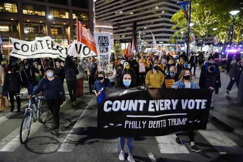 Entscheidender Staat Pennsylvania: Drinnen wird gezählt – draußen demonstriert. So erlebt unser Korrespondent die Wahlschlacht