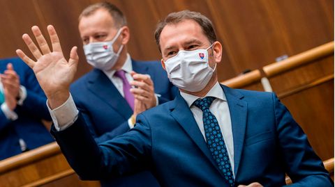 Slowakei: Politiker dürfen durch Betrug erlangte Studientitel behalten