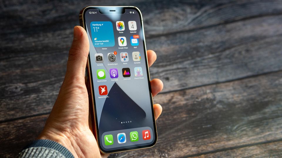 Ein ganz schöner Brocken: Das iPhone 12 Pro Max.