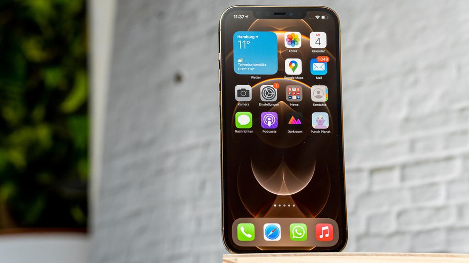 Der Bildschirm des iPhone 12 Pro Max erstreckt sich über 6,7 Zoll