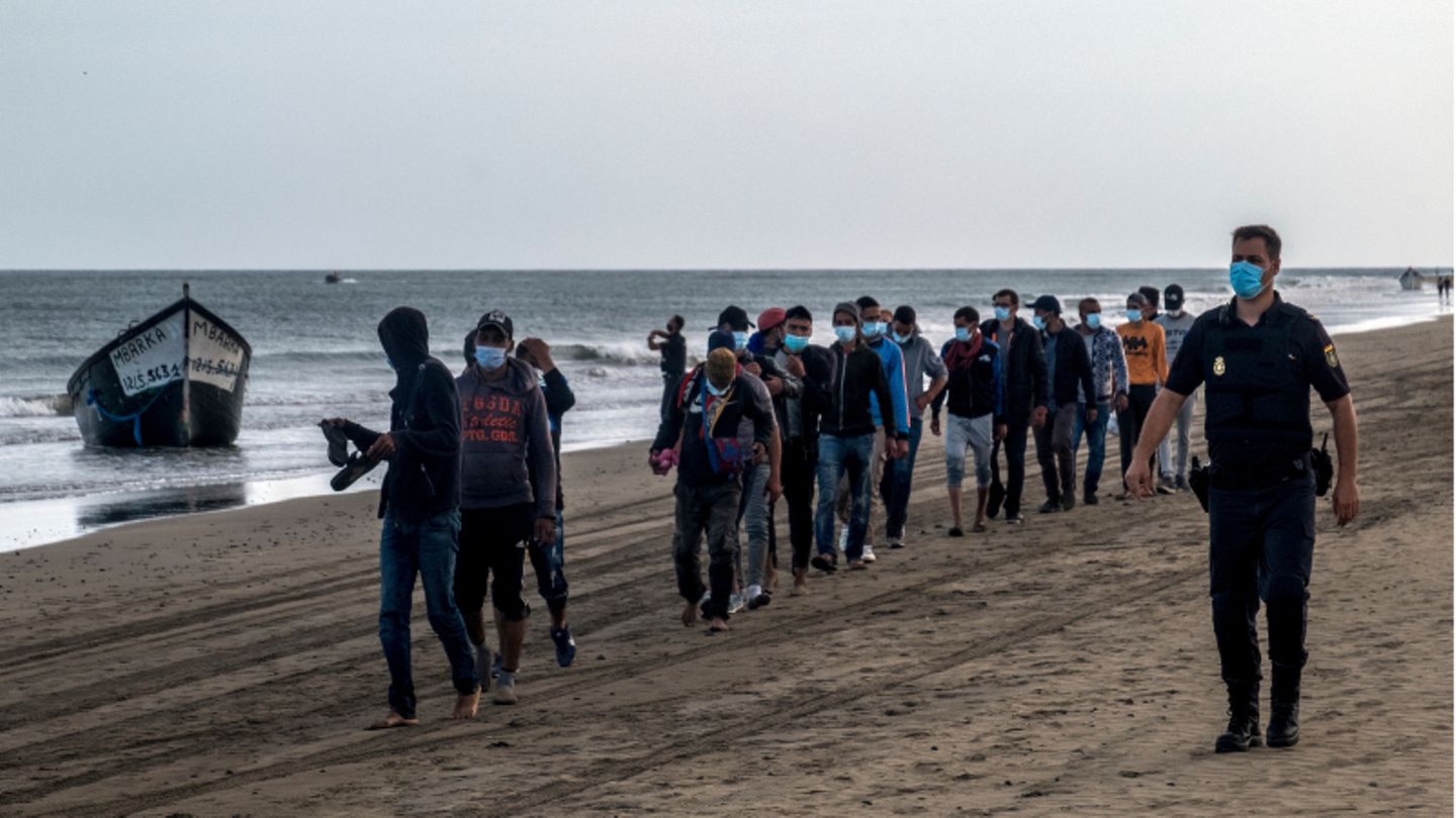 Gran Canaria Ende Oktober: Seit Jahresbeginn steigt die Anzahl der Migranten, die die Kanaren erreichen.