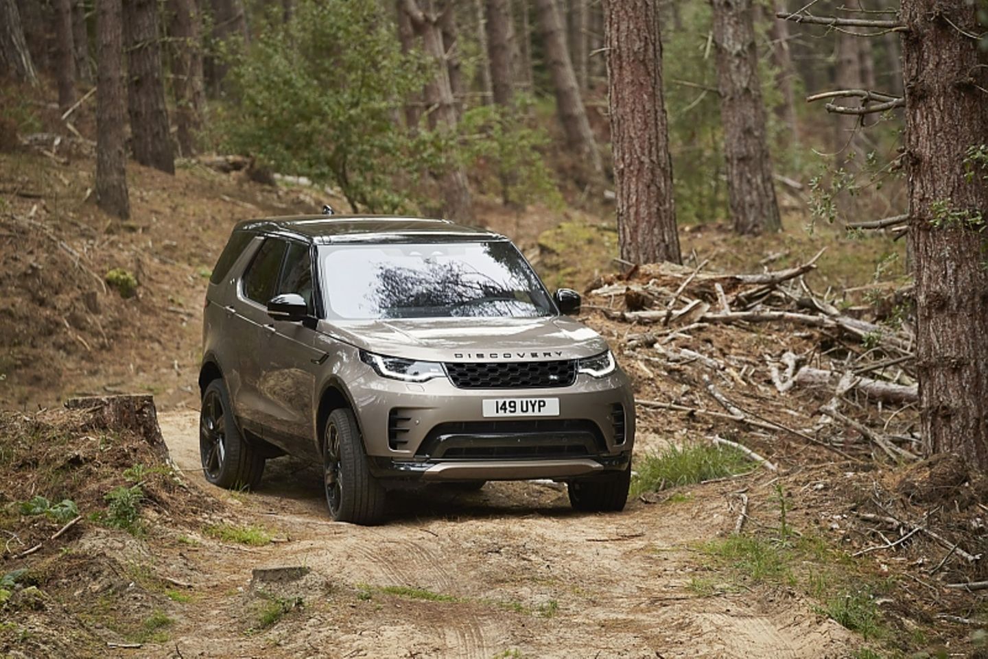 Land Rover Discovery 2021