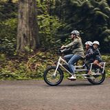 Rasante Fahrt - ohne Kindersitz-