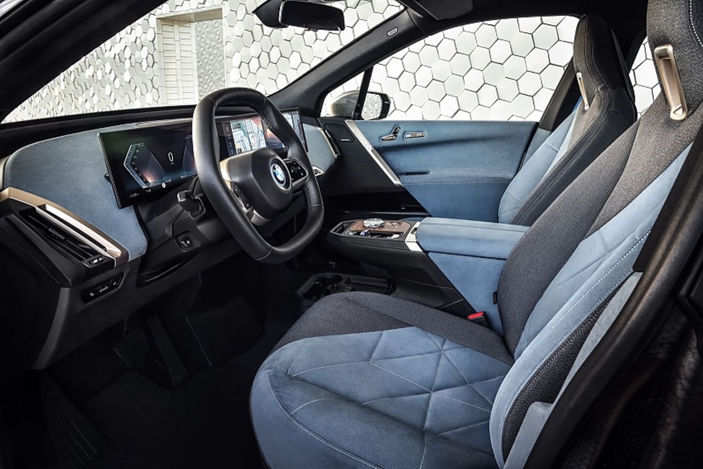 BMW iX 2021