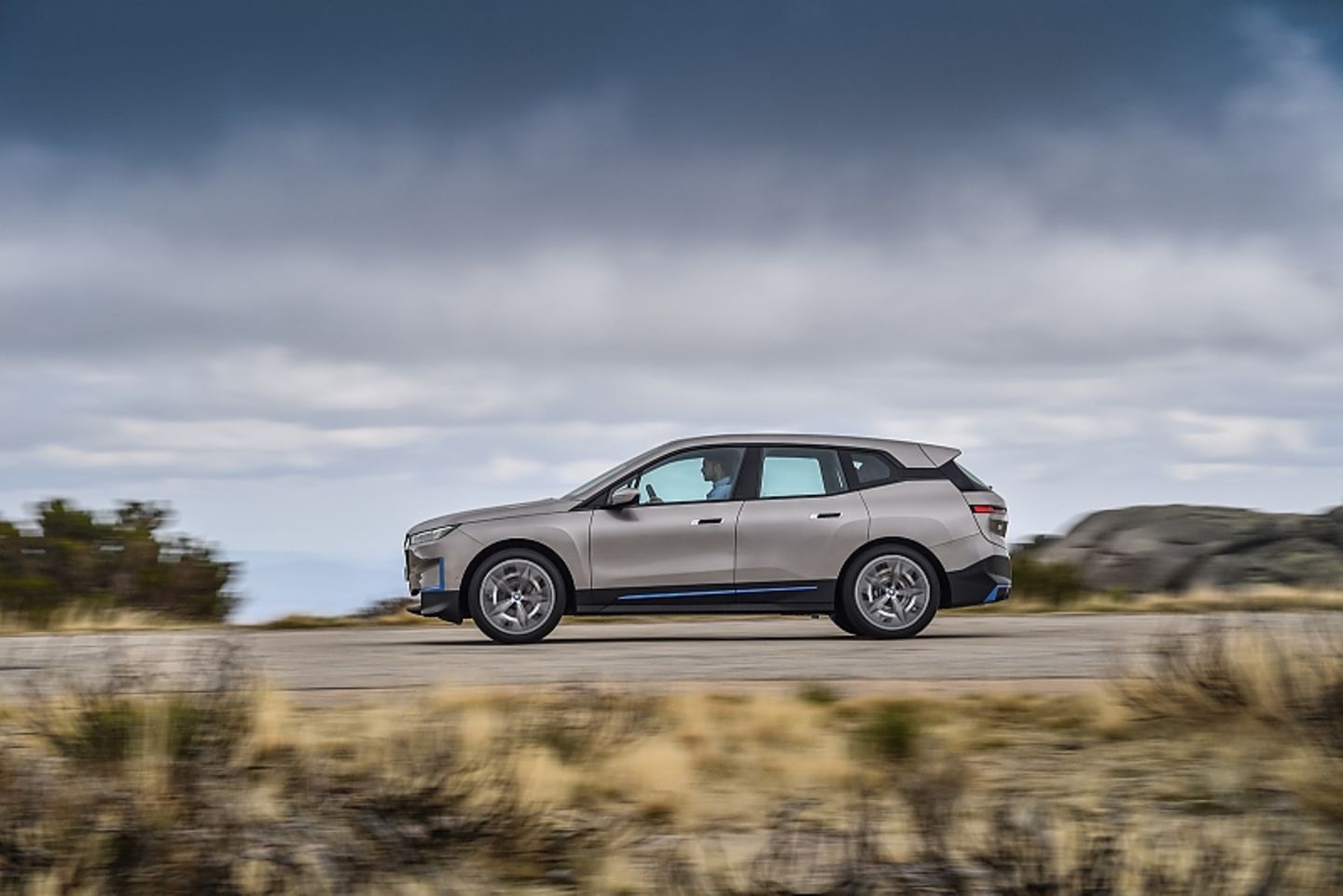 BMW iX 2021